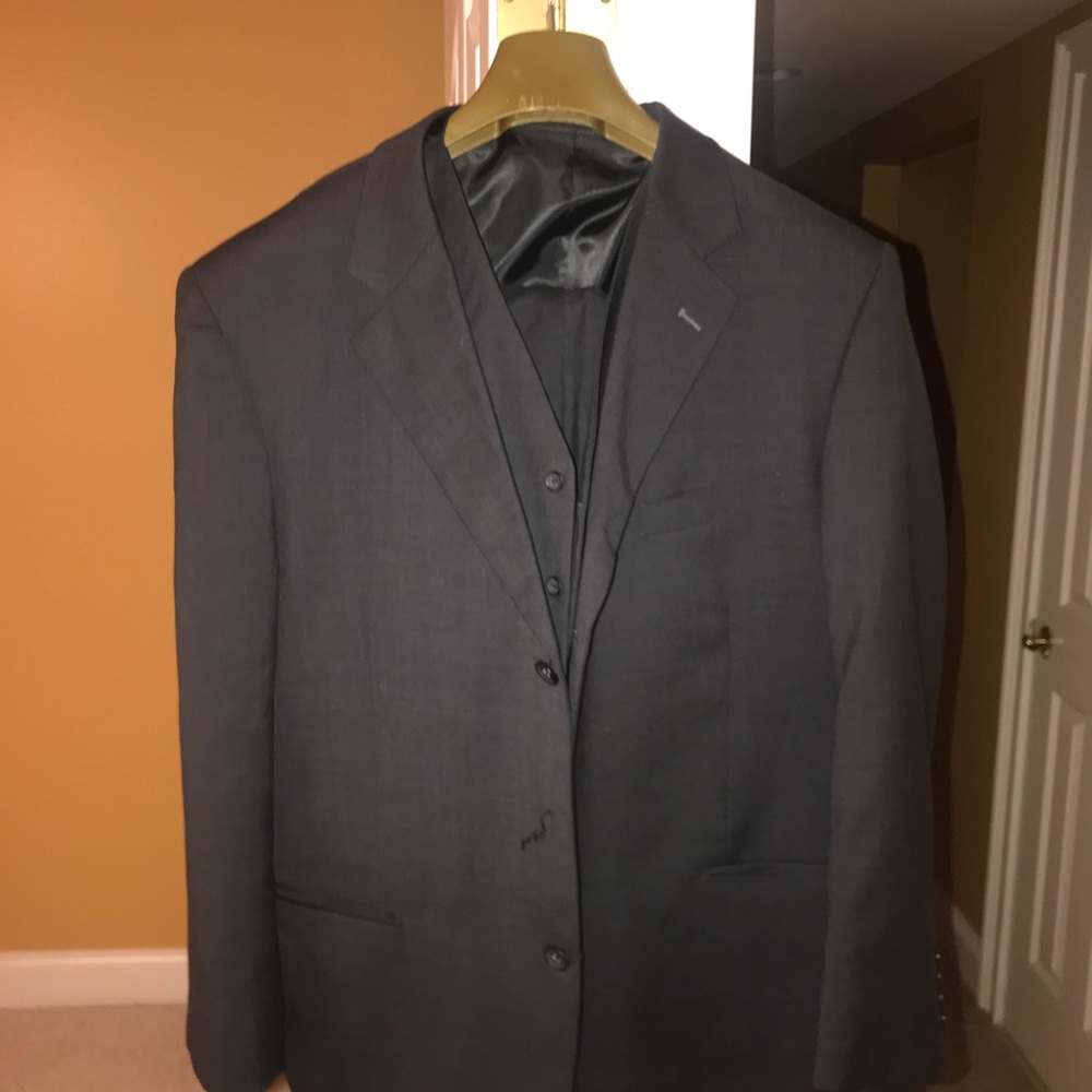 Loriano suit
